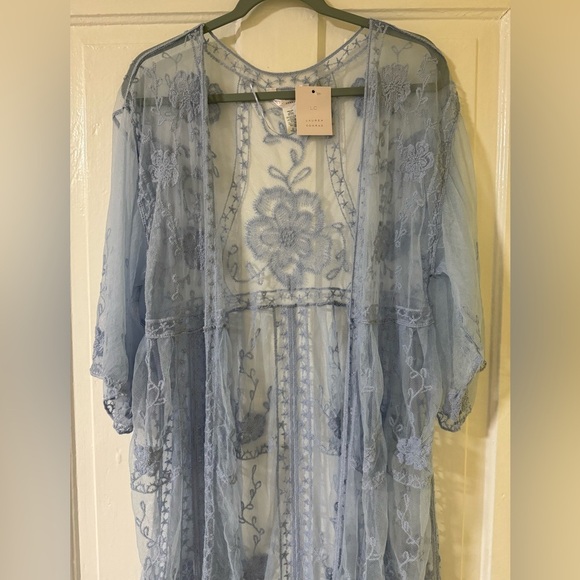 NWT: LC Lauren Conrad Crocheted Lace Flowered Blue Sheer Kimono Duster - Picture 4 of 16